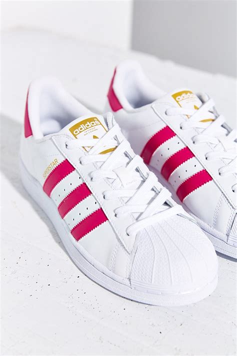 adidas superstar women's.